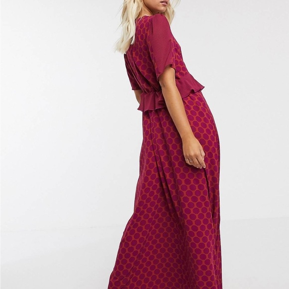 ASOS Twisted Wunder Frill Waist Detail Hexagon Printed Maxi Dress in Rust - Picture 4 of 16